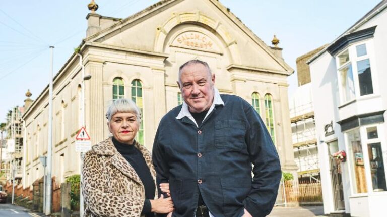 Marj Hogarth Age: How Old Is Keith Brymer Jones’s Partner? marj hogarth age